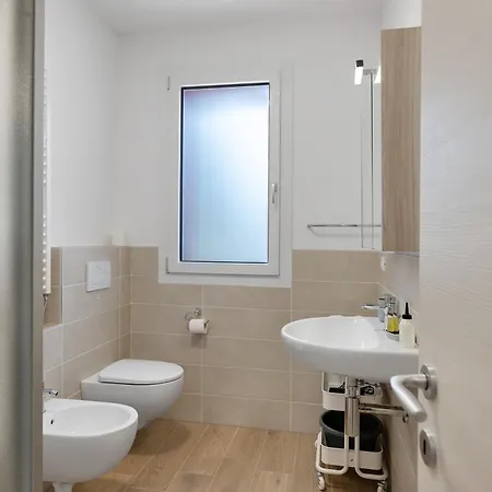 Bardolivo - Adults Only Bardolino