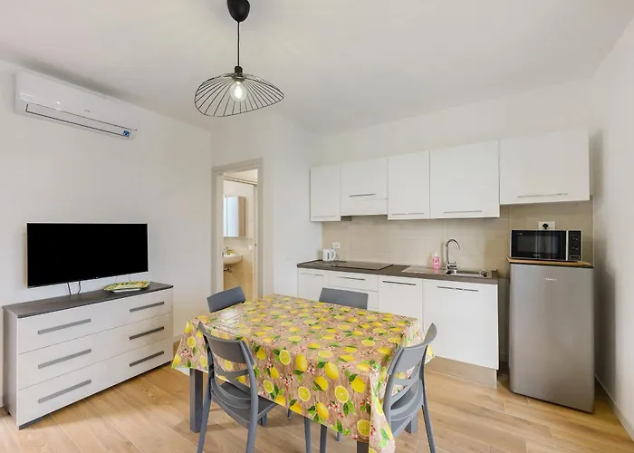 Bardolivo - Adults Only Apartment Bardolino